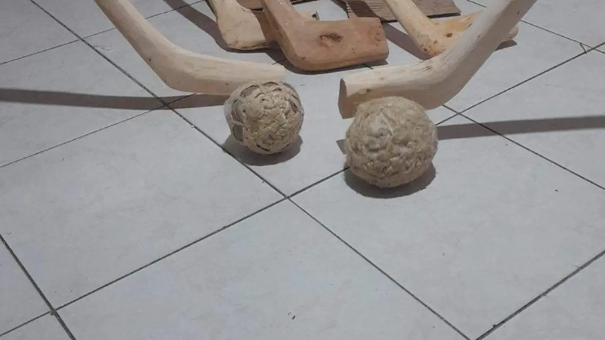 A practicar pelota purépecha