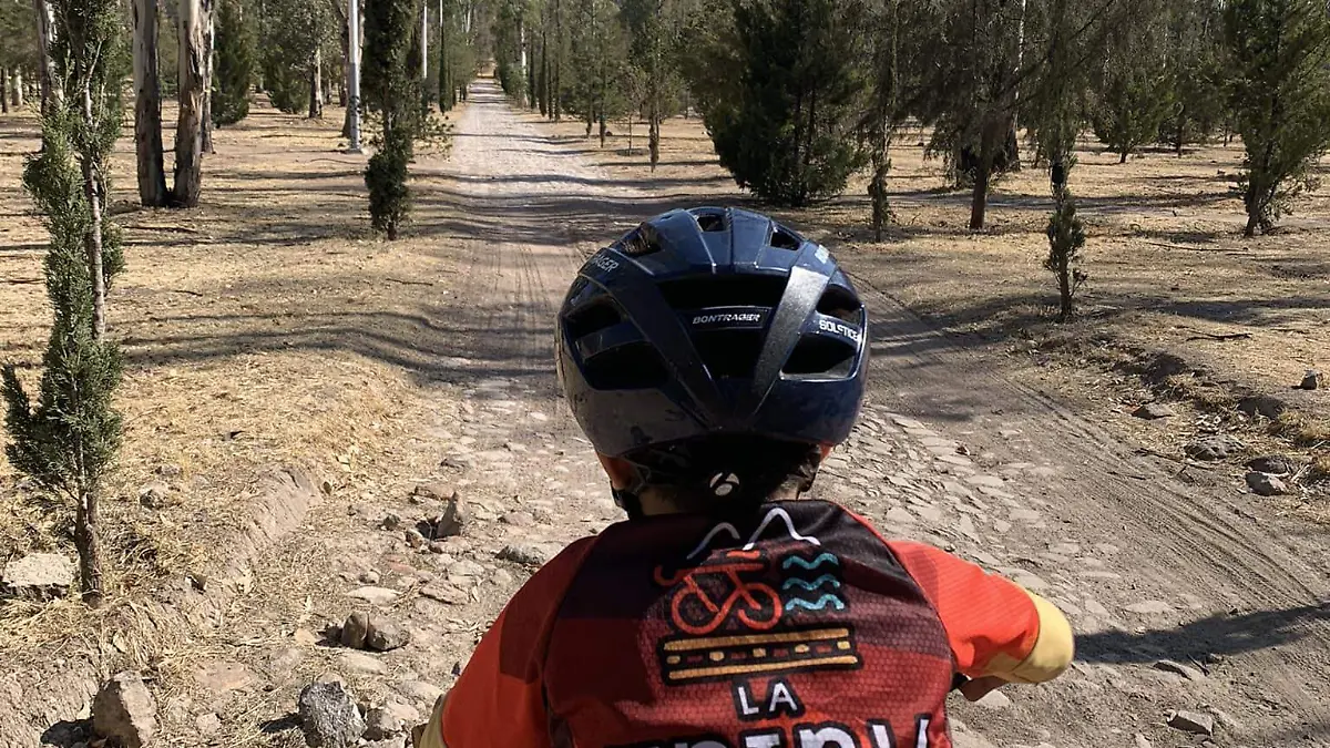 Conoce la única escuela de ciclismo en Durango