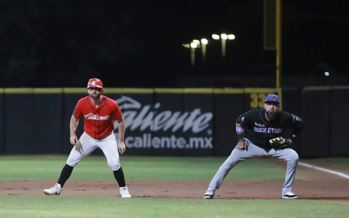 Caliente sale del sótano