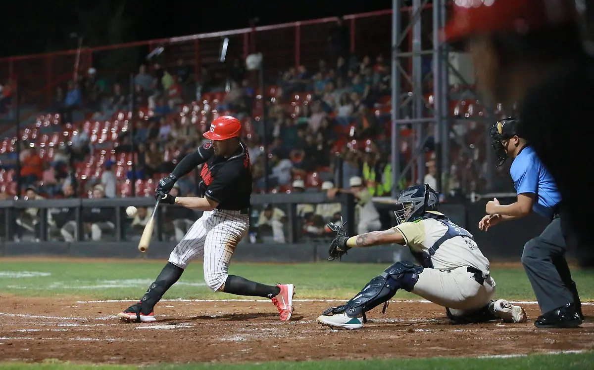 El pitcheo de Tiago le da el triunfo a Caliente ante Toros