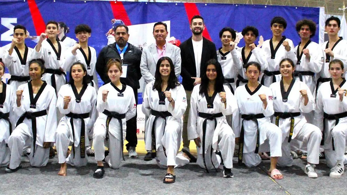 Taekwondoín duranguense al CNAR