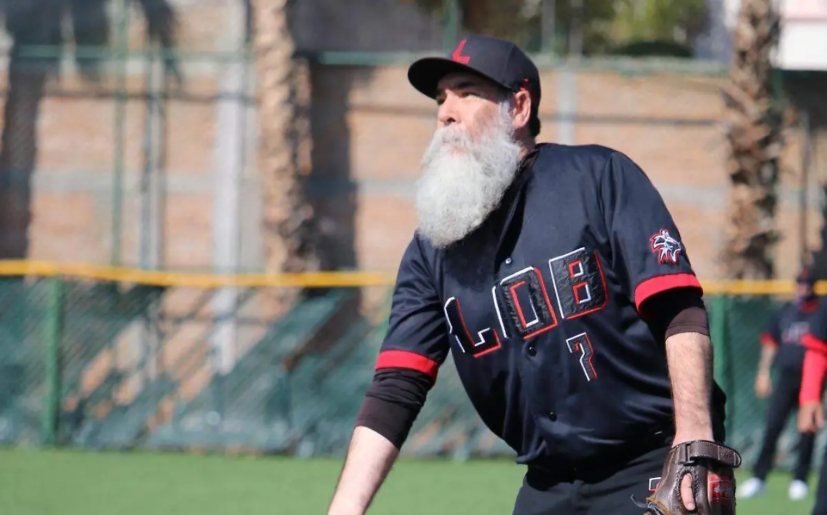 Multicampeonato con aullido