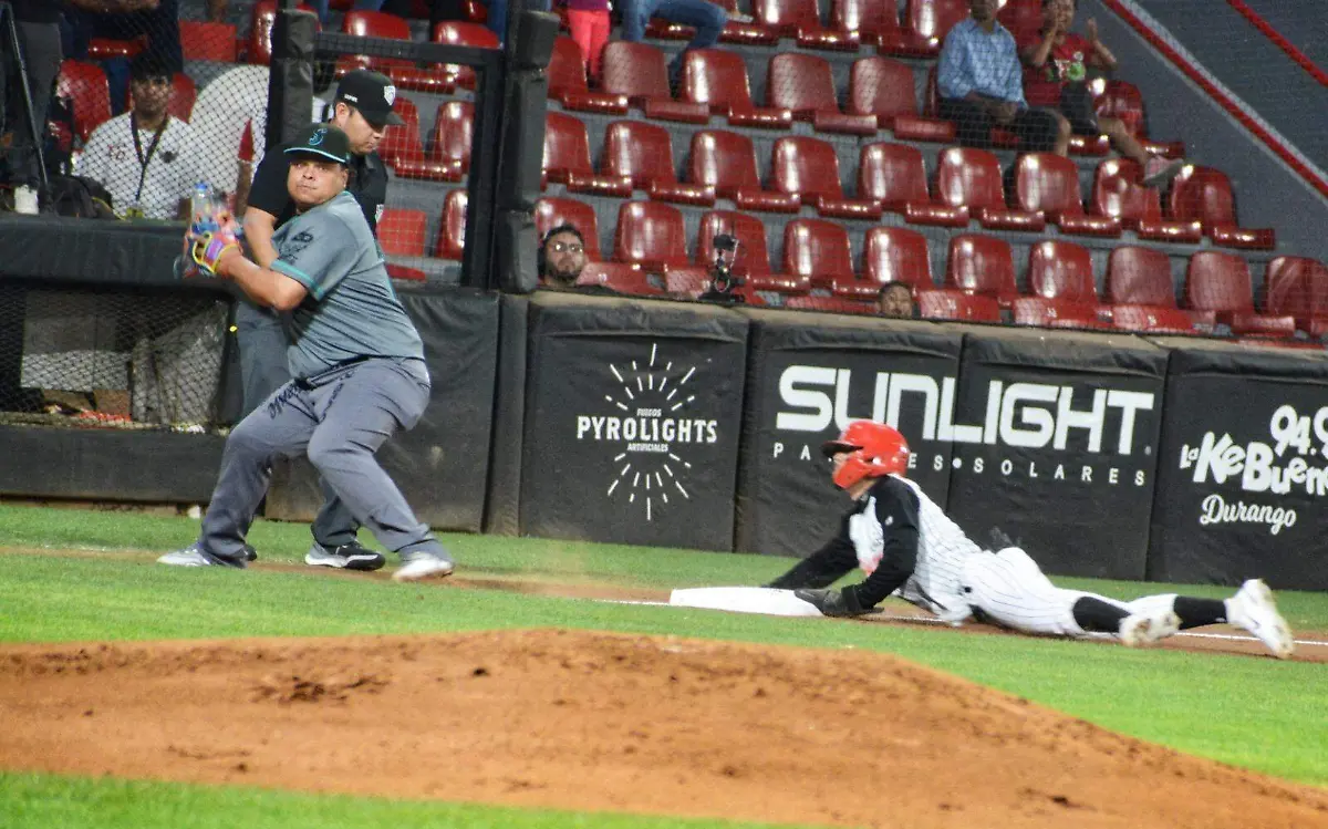 La escuadra duranguense vuelve a caer y exigen cambios