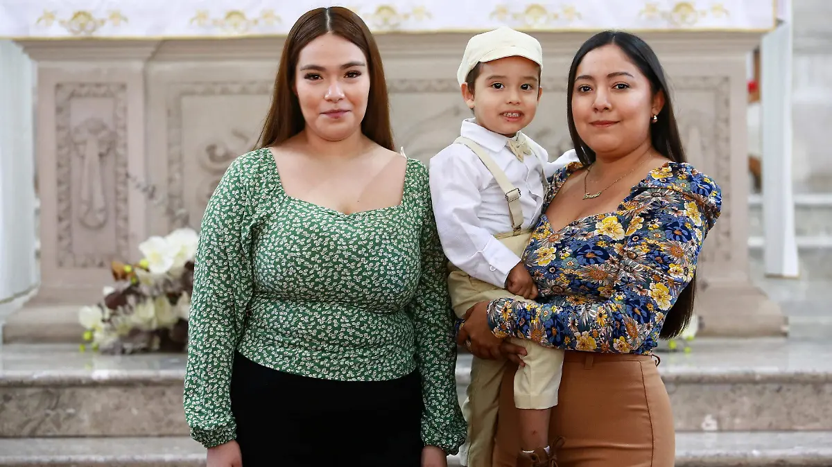 El día que presentaron al templo a Samuel Moreno Galarza