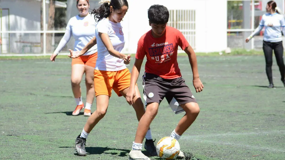Lagartos Juvenil campeón del cuadrangular de aniversario