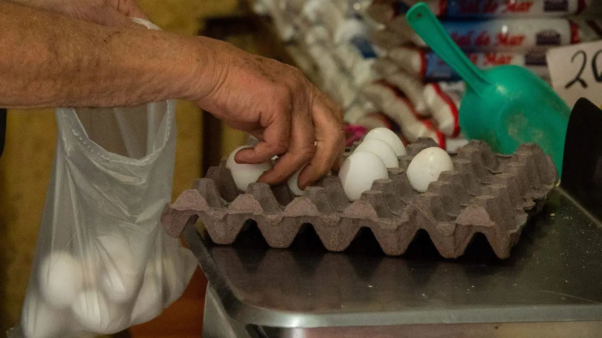 Impacta incremento del huevo en desayunadores y restaurantes