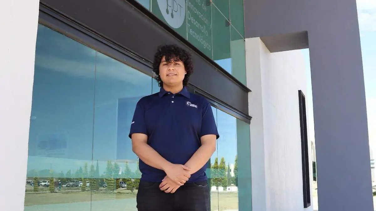 ¡De Durango para el mundo! Estudiante de la Unipoli se va a China