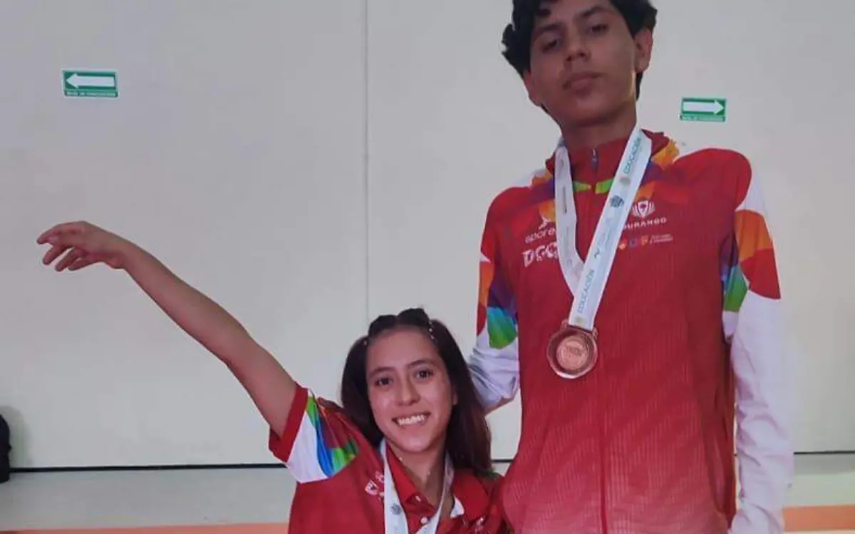 3 bronces para Durango en paradanza