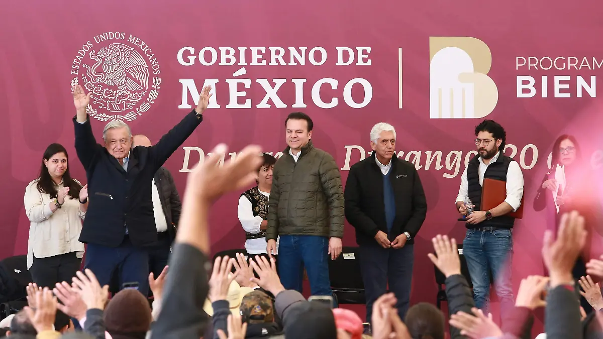 Visita AMLO a Durango