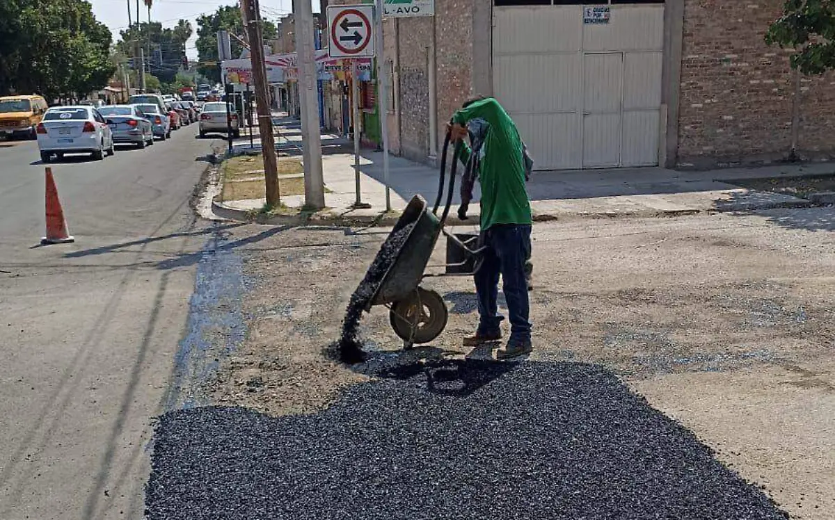 Programa de bacheo brinda atención a reportes ciudadanos