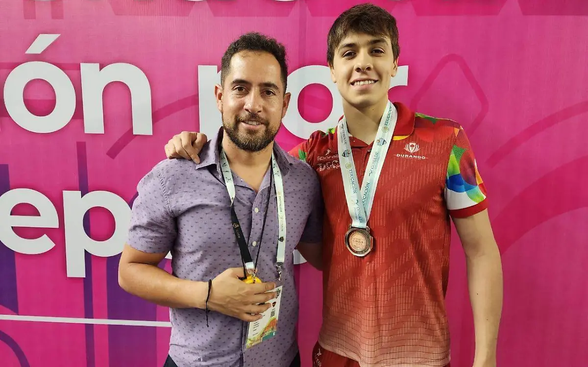 Llegó el oro para Durango en natación