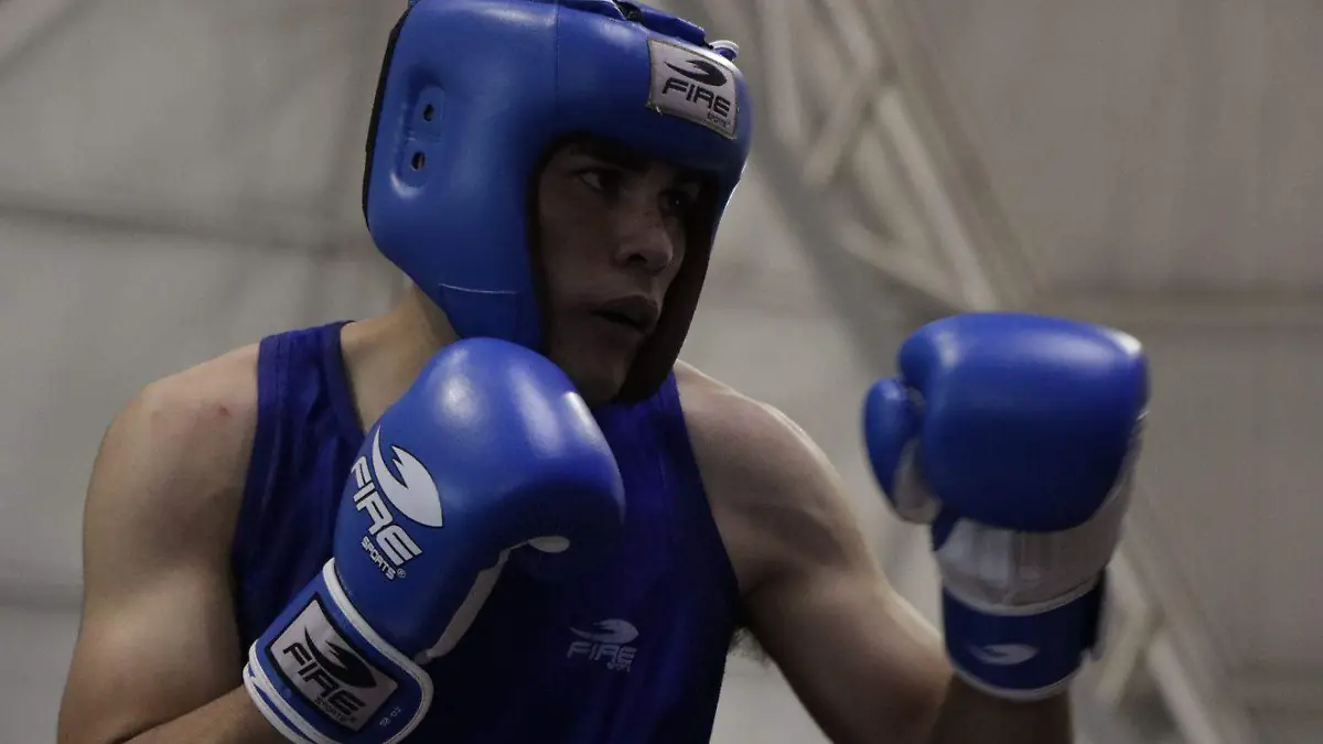 Hugo Barrón va por medalla para Durango