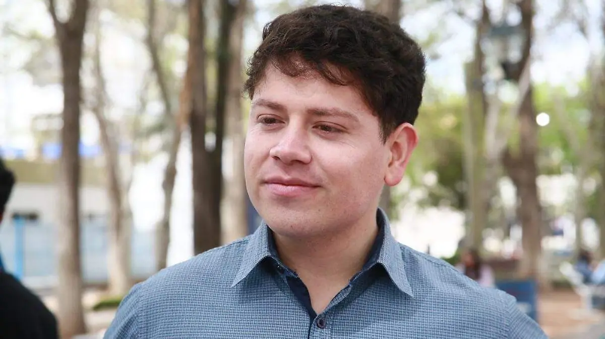 Universitarios incursionan en el negocio de los tianguis