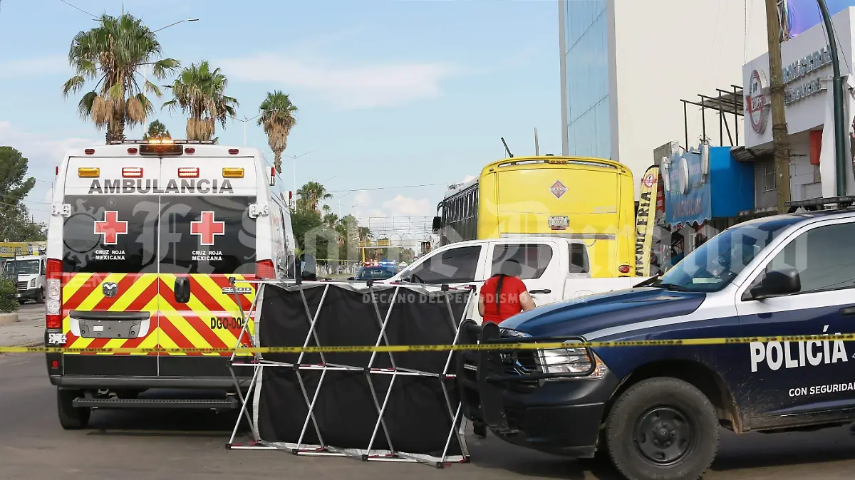 Chofer de autobús amarillo mata a un pasajero