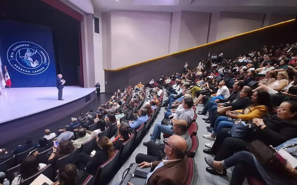 Realizan la clausura del 4º Congreso Nacional de Derecho Laguna 2024