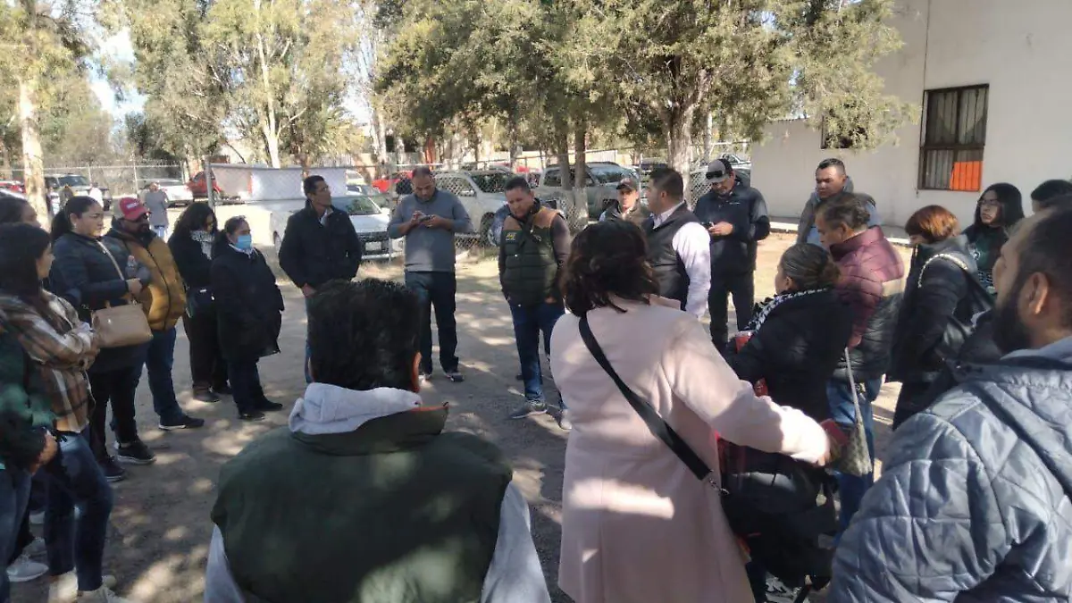 Protesta SNTE por irregularidades y atropellos en La Laguna