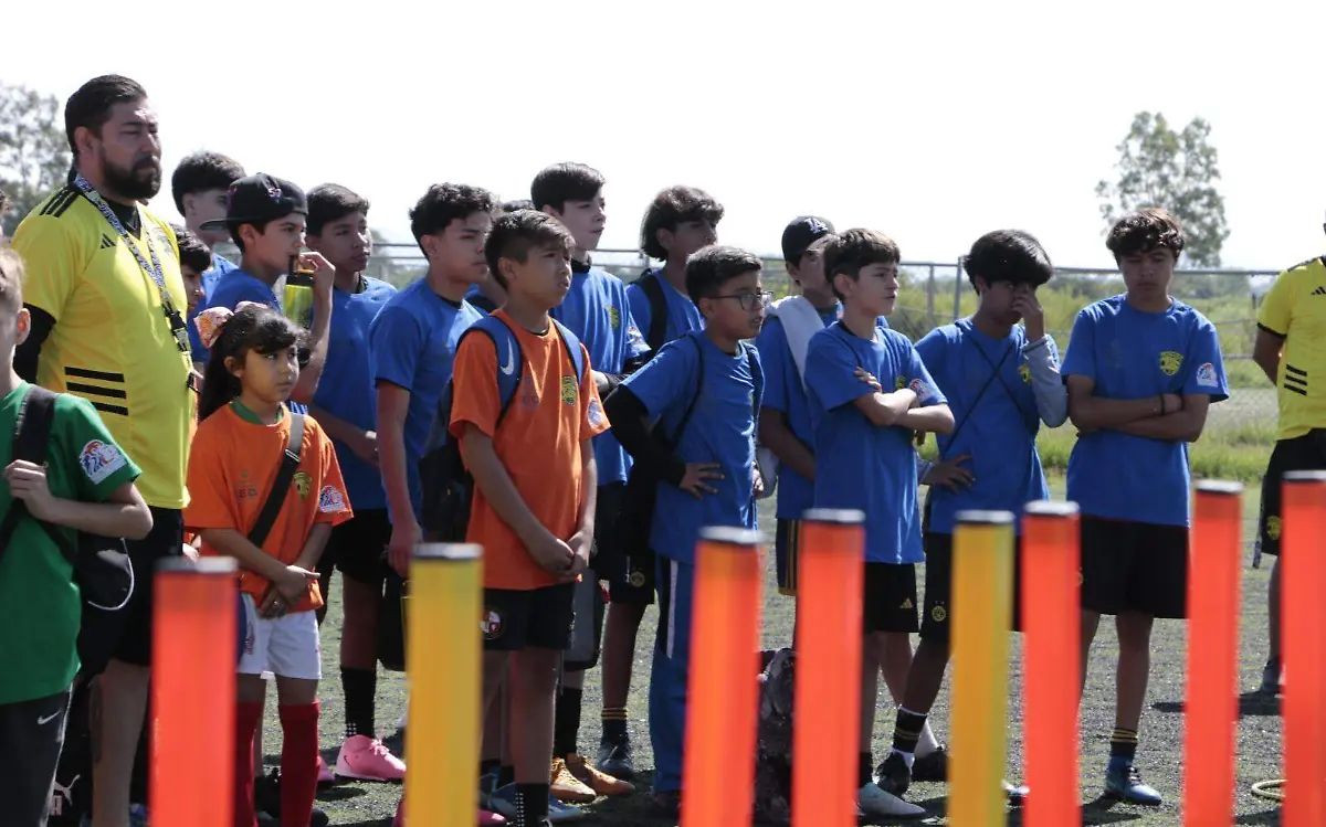 A ritmo de batucada inició el Mega curso infantil