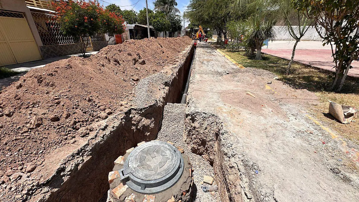 Ayuntamiento de Gómez Palacio realiza inversión para mejorar el sistema de drenaje