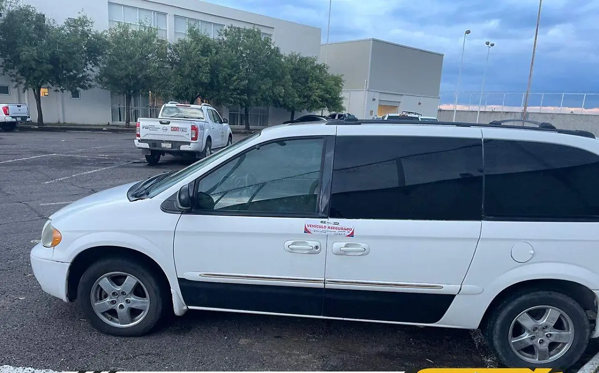 Encuentran camioneta robada en 2020