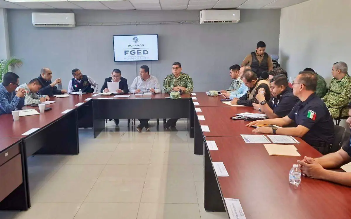Presentan el programa “Guardianes con Estrella” ante la Mesa de Construcción de Paz y Seguridad