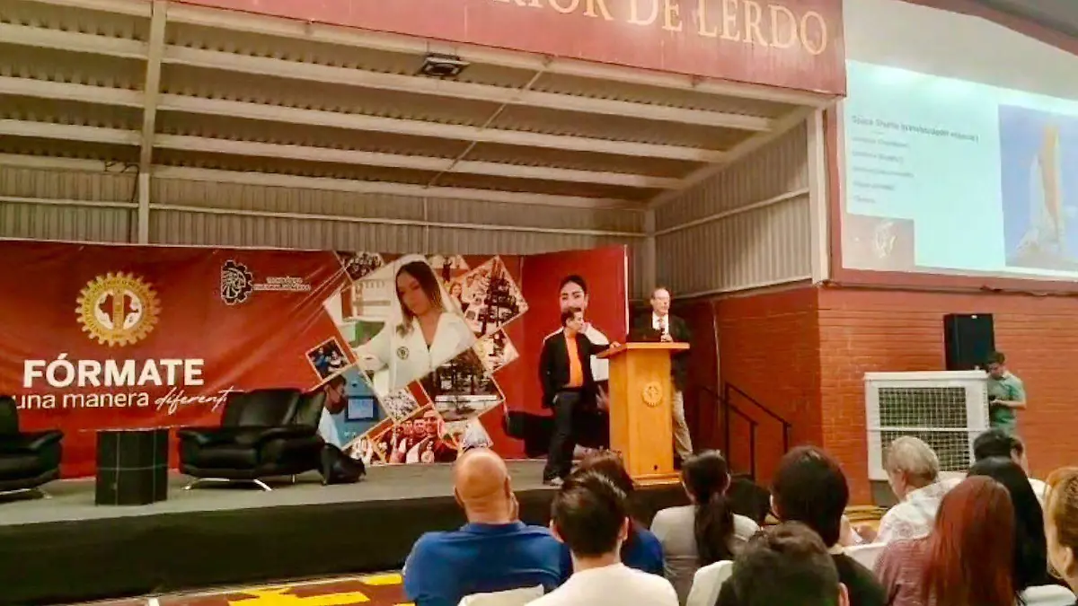 Científicos de la NASA comparten impresiones sobre el Eclipse en Lerdo