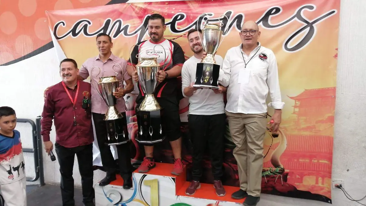 Fénix gana la Copa WTU Karas de TKD