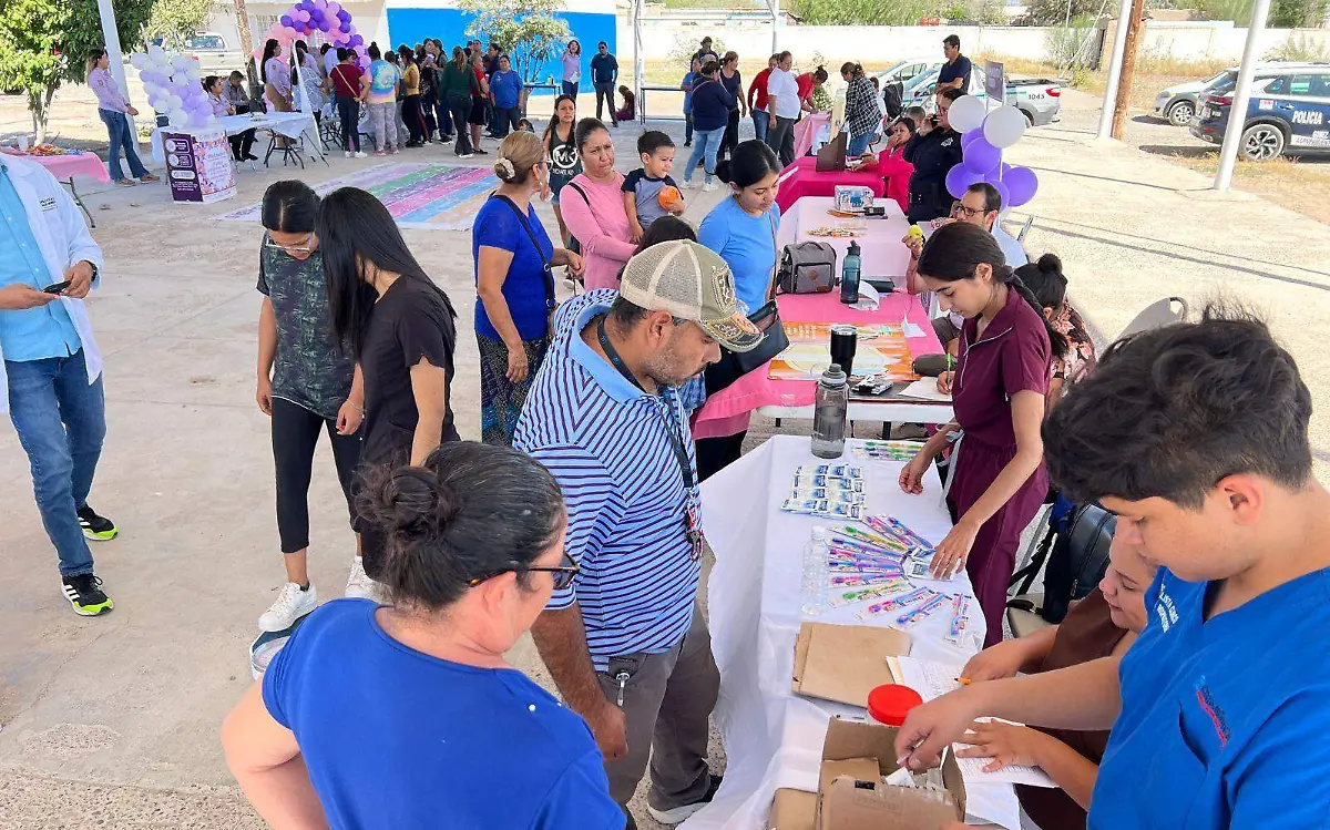 “Feria con Estrella” realizan labor preventiva contra la violencia de género
