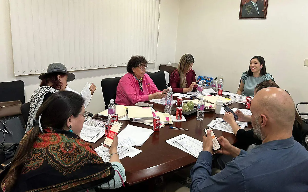 Entrega El Sol de Durango el primer Premio Mujer Duranguense del año 2024