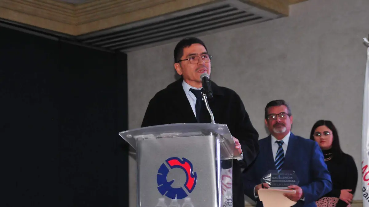 La UTLD recibe el Premio a la Excelencia 2024