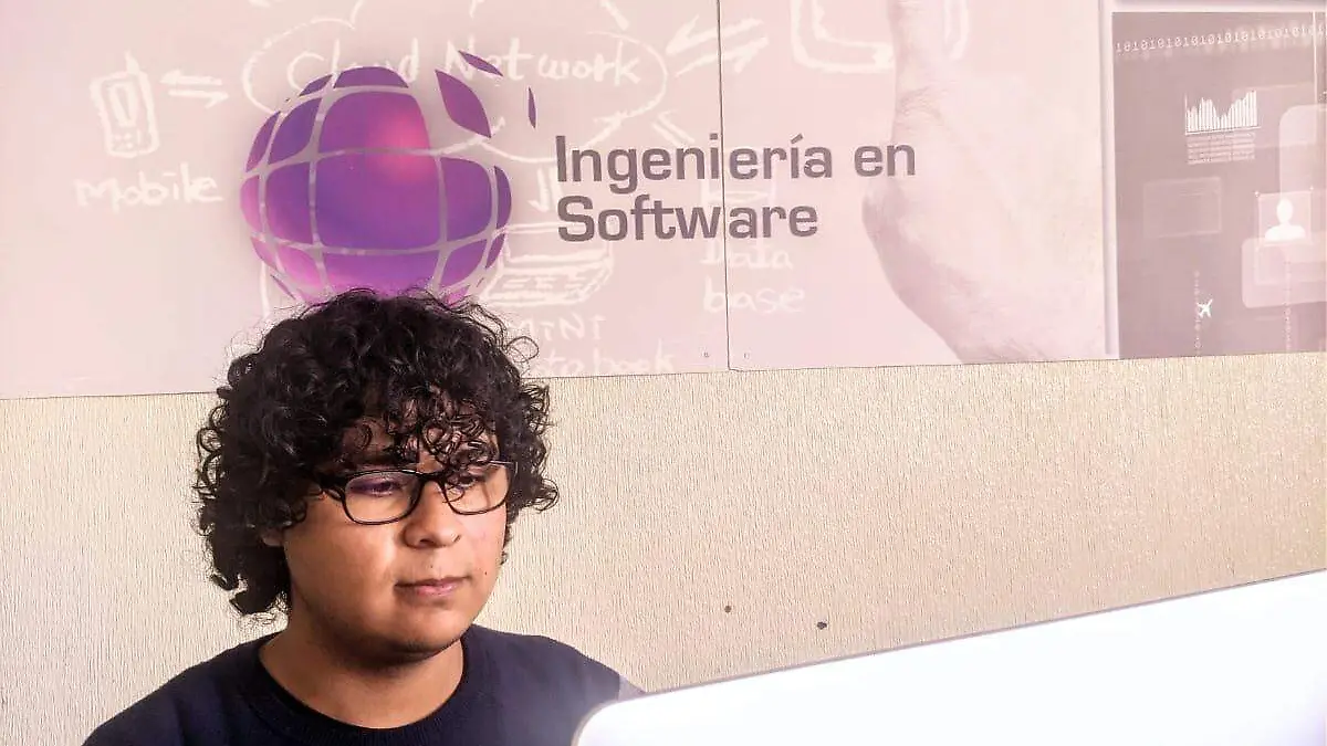 ¡De Durango para el mundo! Estudiante de la Unipoli se va a China