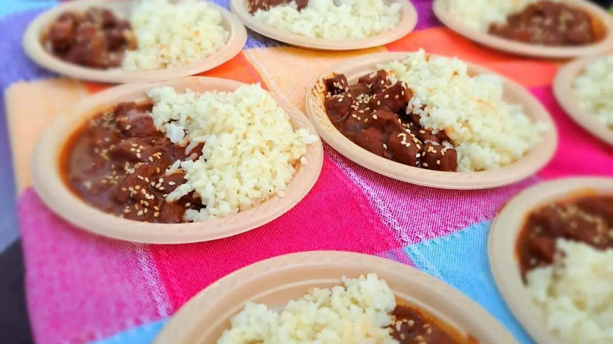 Realizan el primer Festival del Mole en Durango