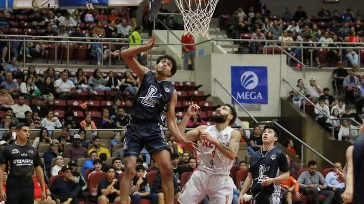 Reyes gana a Saltillo en el Castillo (1)