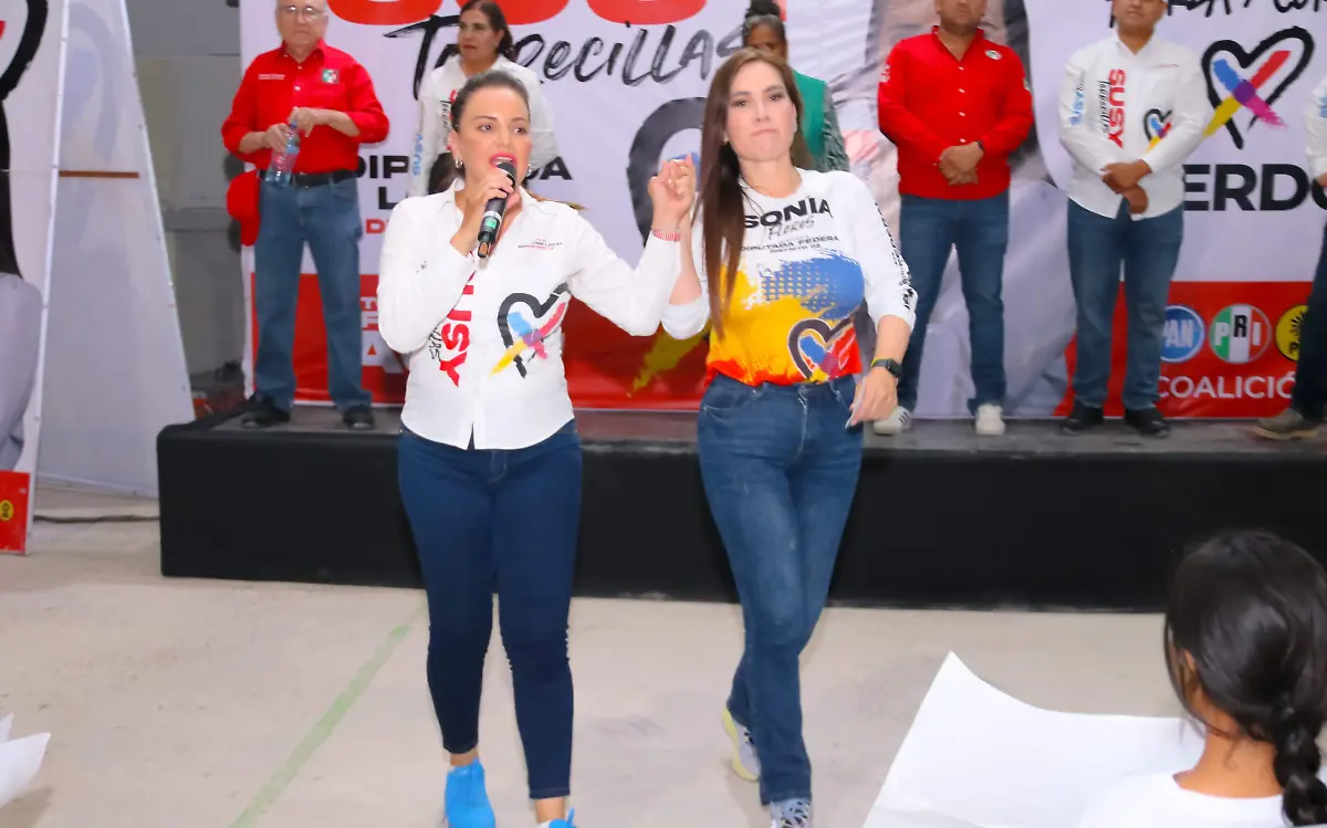 Susy Torrecillas se comprometió a construir dos centros comunitarios