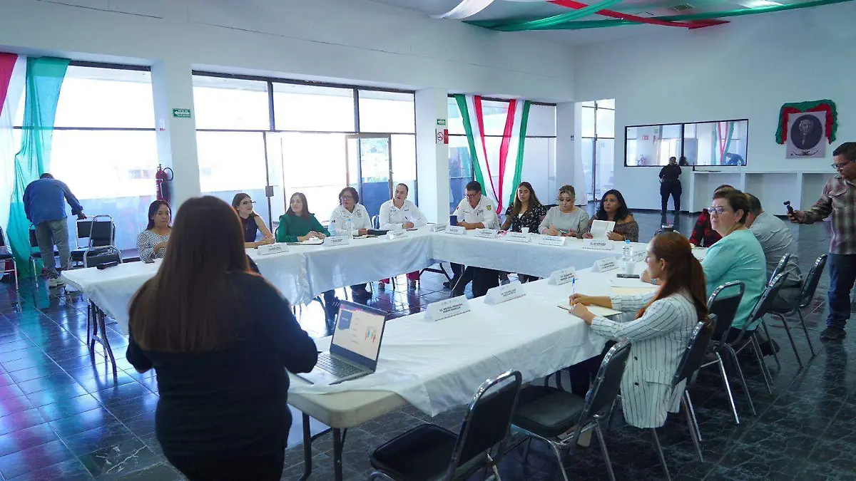 Gómez Palacio apoya acciones contra el embarazo en adolescentes