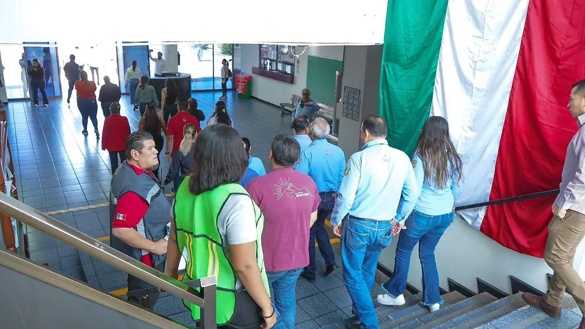 Realizan simulacro exitoso en el Ayuntamiento de Gómez Palacio