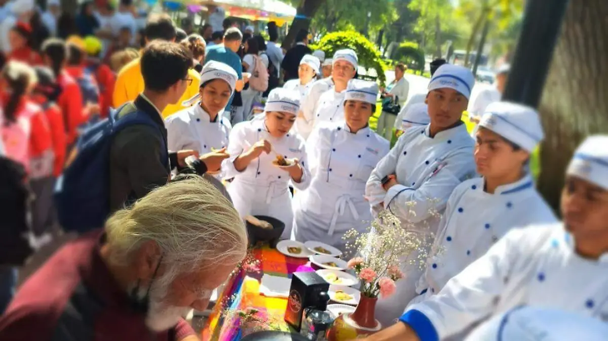 Realizan el primer Festival del Mole en Durango