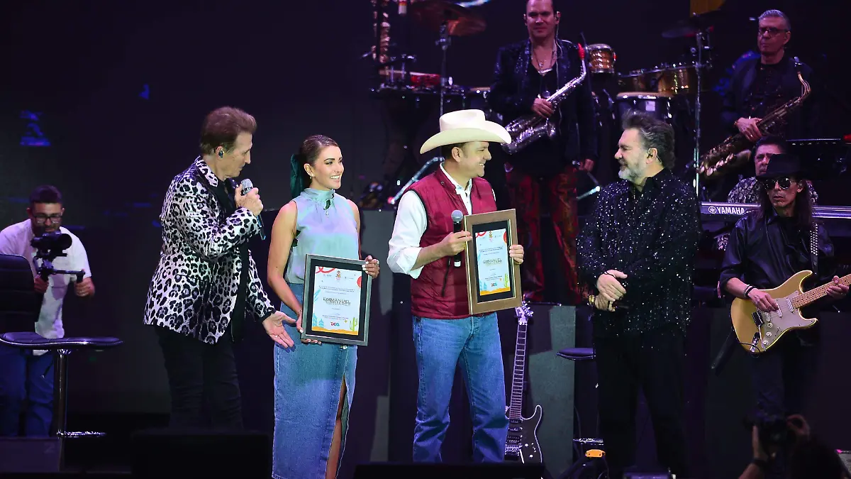 Feria Nacional Durango 2024 cierra exitosamente con Emmanuel y Mijares