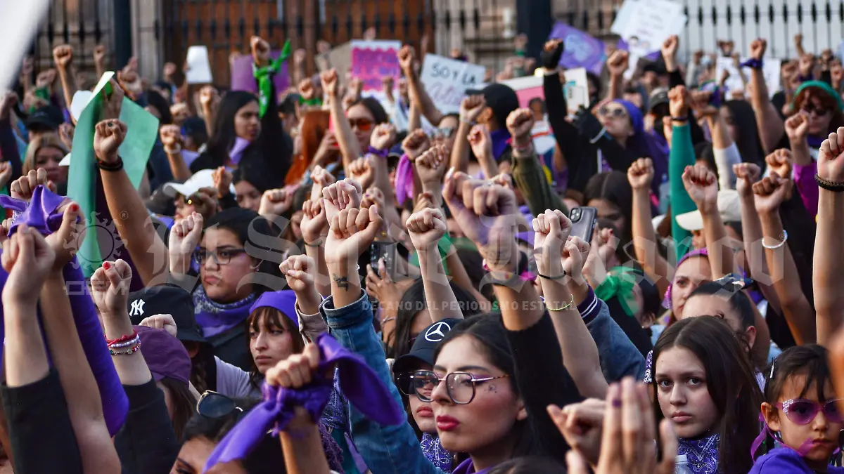 ¡Que tiemble el Estado!, miles de mujeres toman las calles de Durango