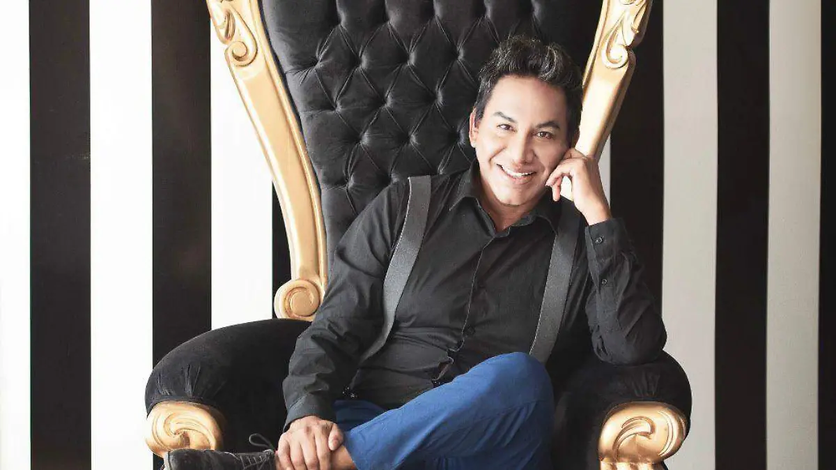 En su 30 aniversario de vida profesional, el Estilista Joan Cocoo