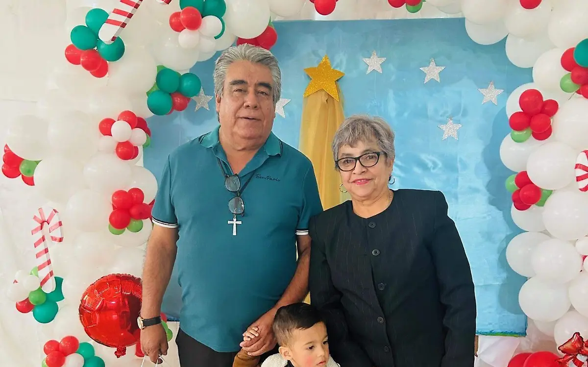 Benito Carrera y su Señora esposa Lupita Carrillo