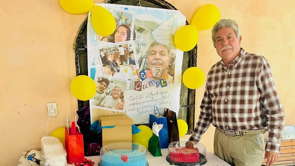 El cumpleañero maestro Ismael Rivera Rodríguez