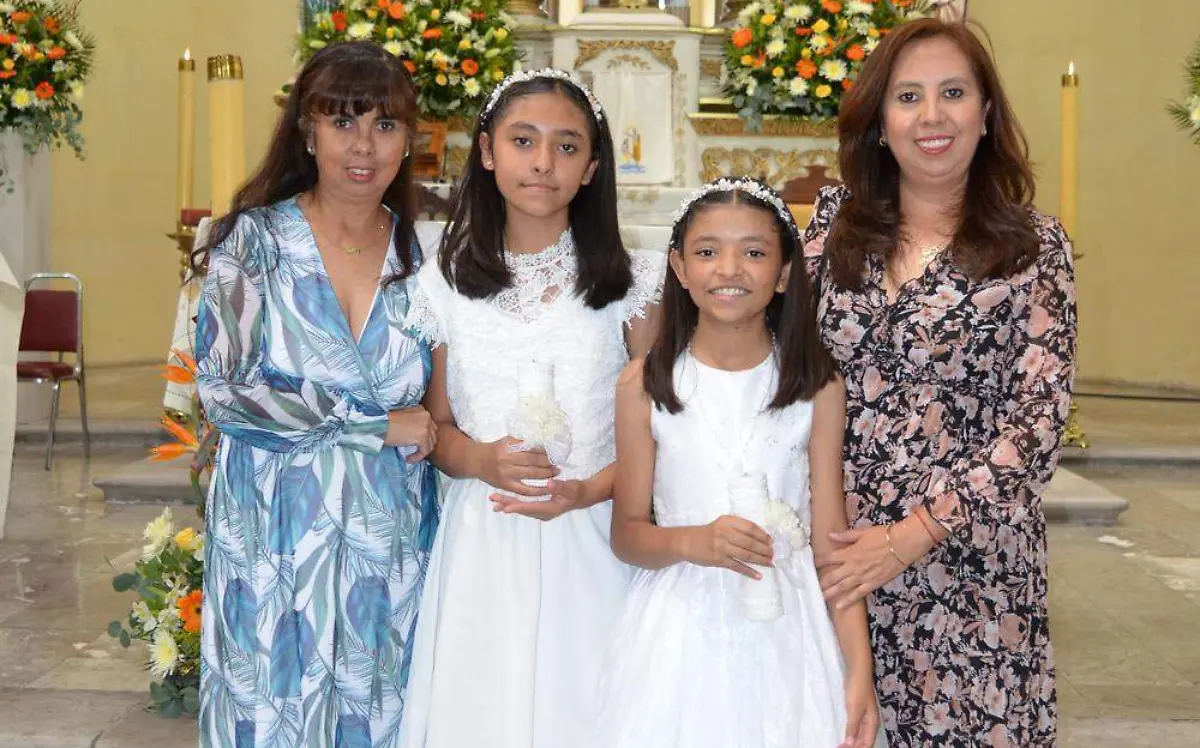 Misa de confirmación de las hermanas Carmona Reyes