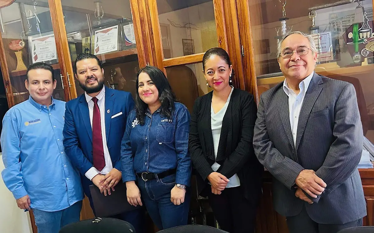 José Roberto Hernández Tinoco, Cesar Antonio Rivera Velasco, Rosalba Aguilar Castillo, Janeth del Carmen Zamarripa Vizcarra y Adrián Valentín Álvarez Soto