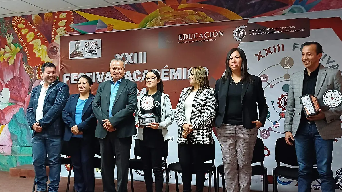 Flor Abril Martínez Moreno