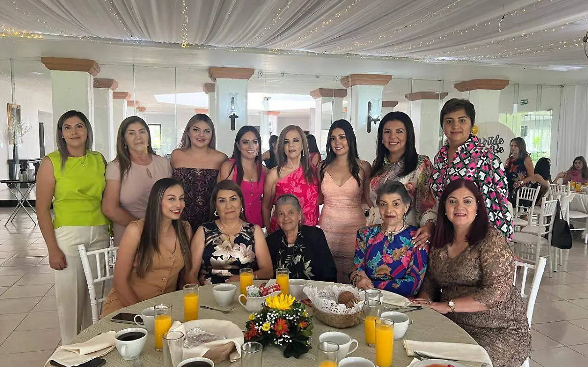 Paulina Mijares dice adiós a la soltería