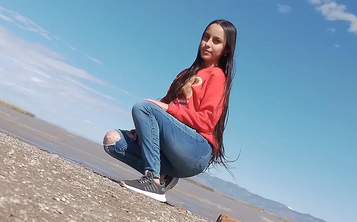 Pamela Jaquelin Díaz Corral disfrutando de la naturaleza