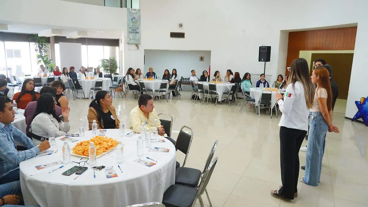 Realizan el primer encuentro de jóvenes del programa Guardianes con Estrella