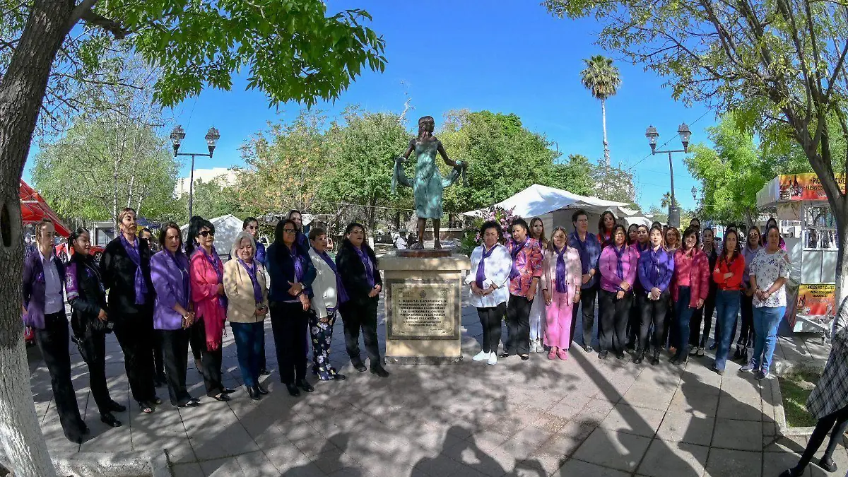 Conmemoran en Gómez Palacio el Día Internacional de la Mujer