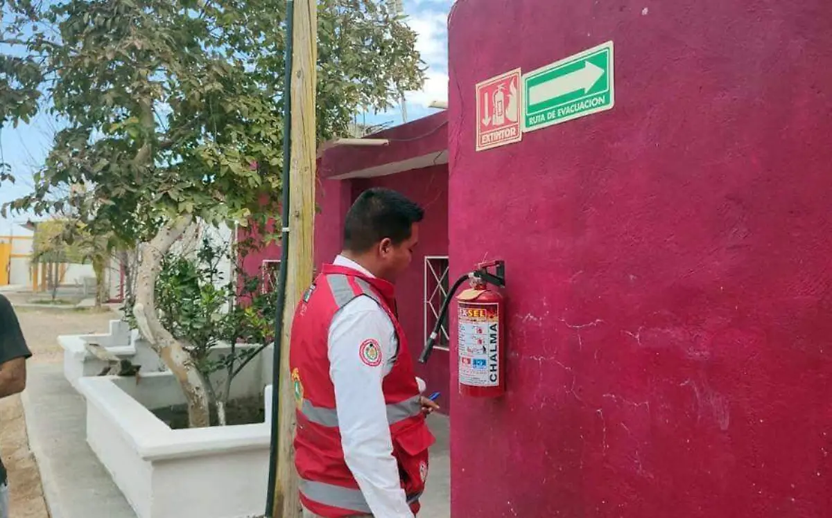 Protección Civil supervisa seguridad en quintas de Gómez Palacio