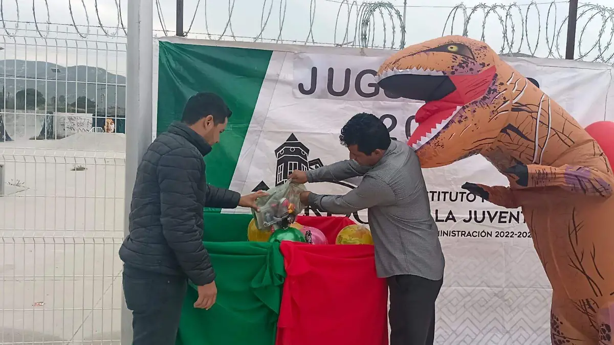Instituto de la Juventud en Lerdo arranca colecta de juguete